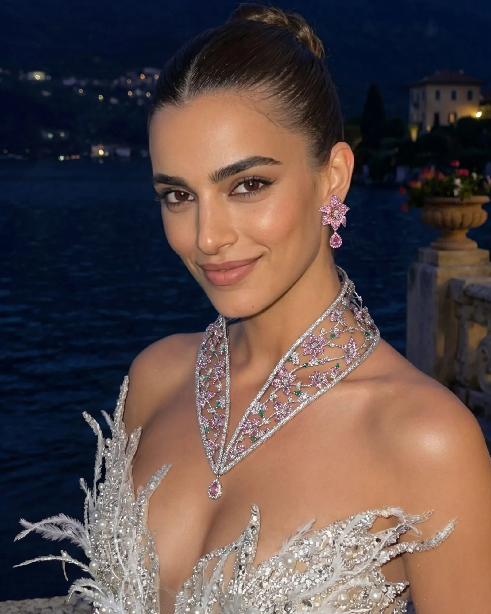 Flower Power Collar Necklace - Image 4